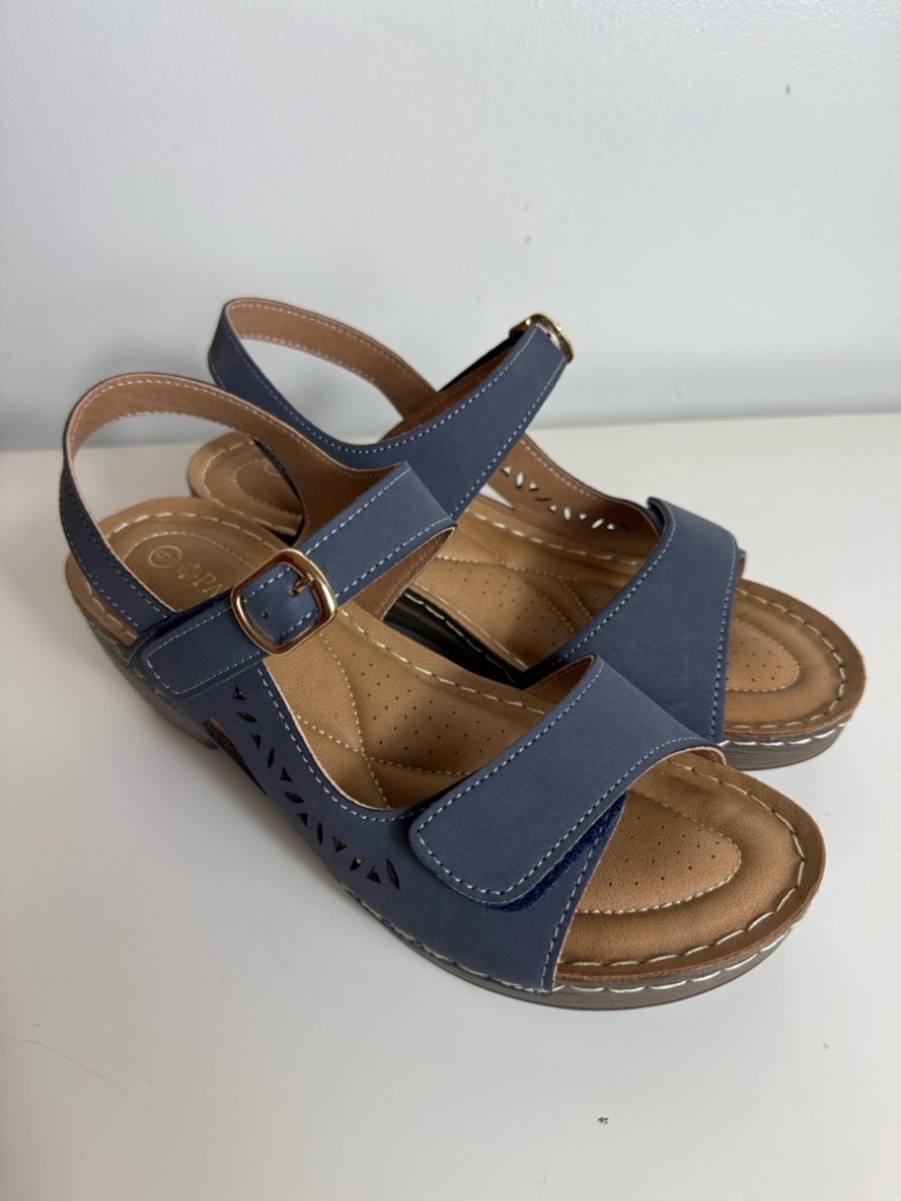 Patrizia Spring Step Sandals‎ Strappy Blue Hook Loop Size 9 Summer Business